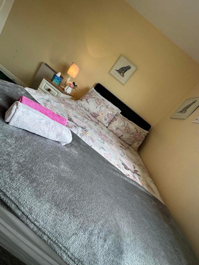 Edwards Cosy B&B 戈尔韦 外观 照片