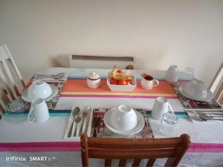 Edwards Cosy B&B 戈尔韦 外观 照片